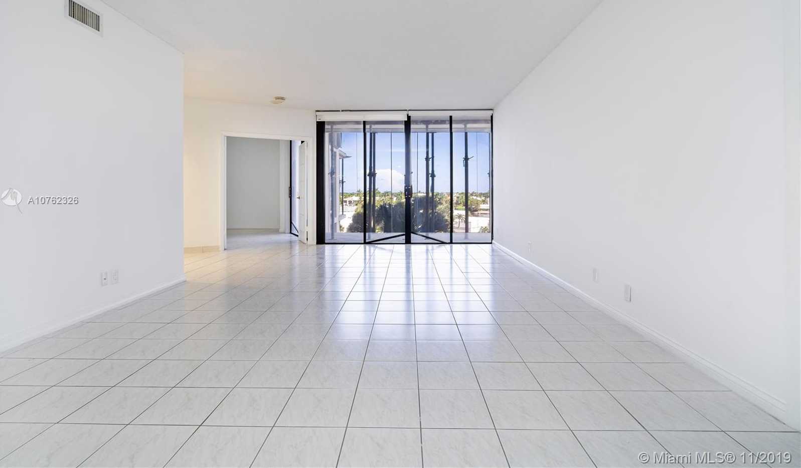 Small Image of 20281 EAST COUNTRY CLUB DR #310, Aventura Number 8