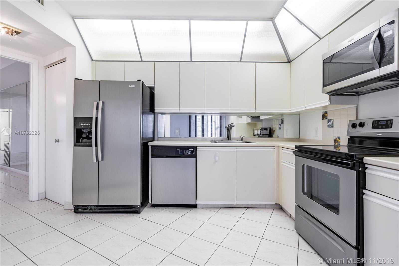 Small Image of 20281 EAST COUNTRY CLUB DR #310, Aventura Number 9