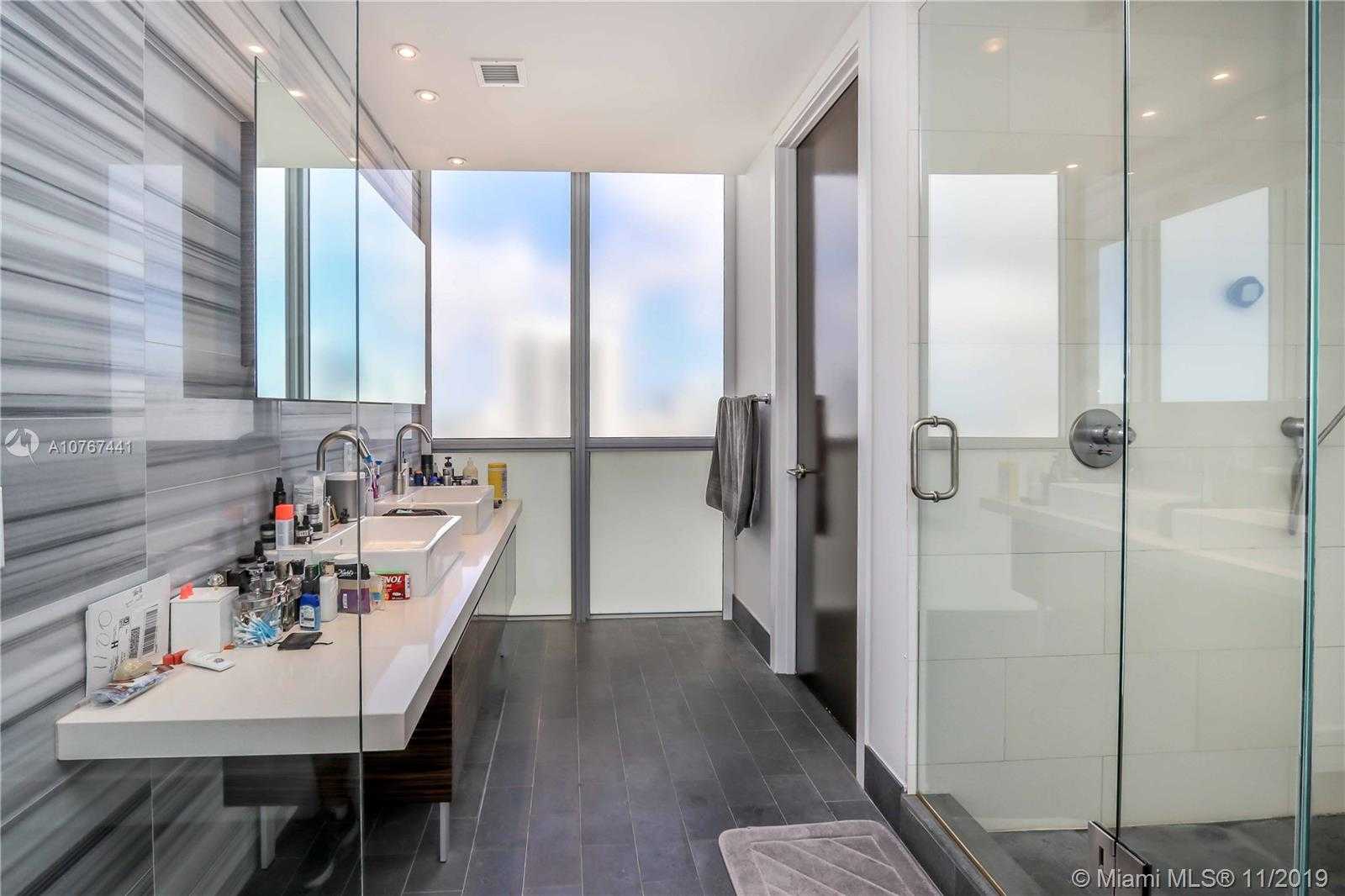 Small Image of 1100 BISCAYNE BLVD #2507, Miami Number 16