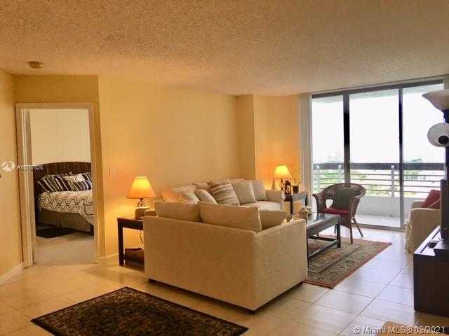 Small Image of 3530 MYSTIC POINTE DR #2607, Aventura Number 11