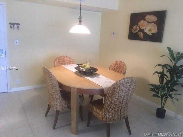 Small Image of 3530 MYSTIC POINTE DR #2607, Aventura Number 14