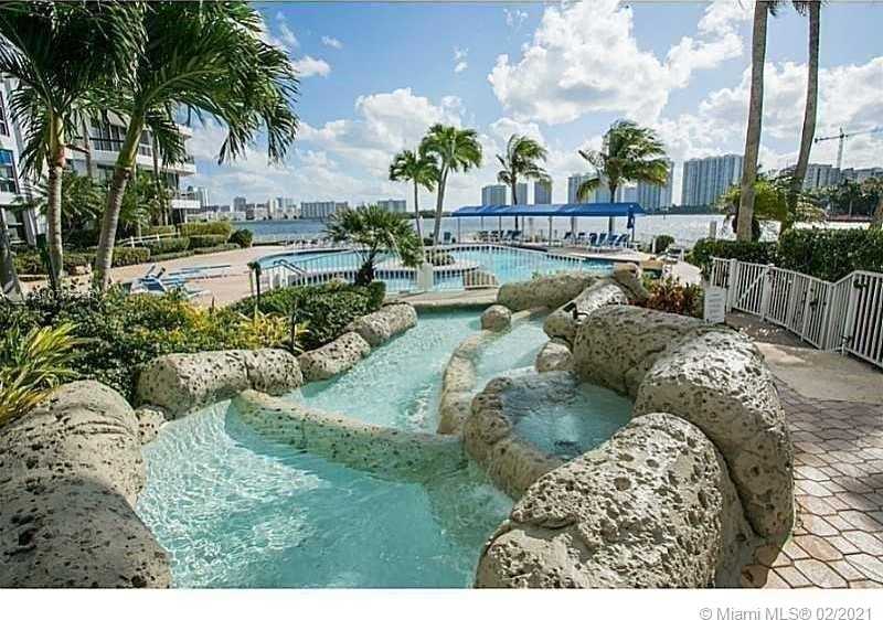 Small Image of 3530 MYSTIC POINTE DR #2607, Aventura Number 19