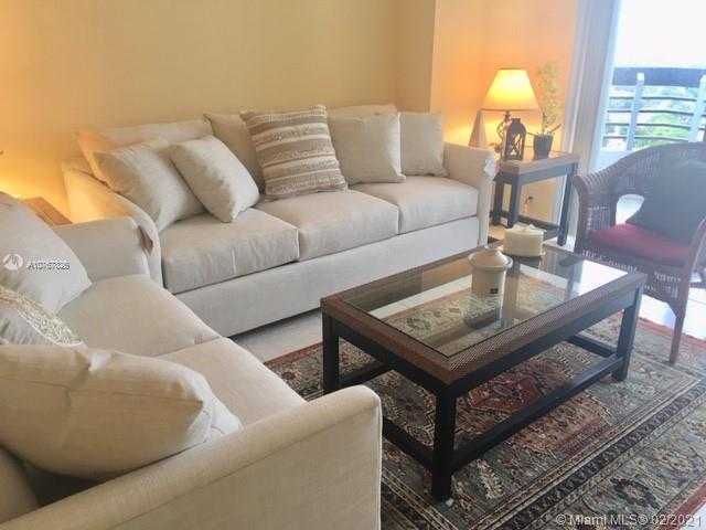 Small Image of 3530 MYSTIC POINTE DR #2607, Aventura Number 9