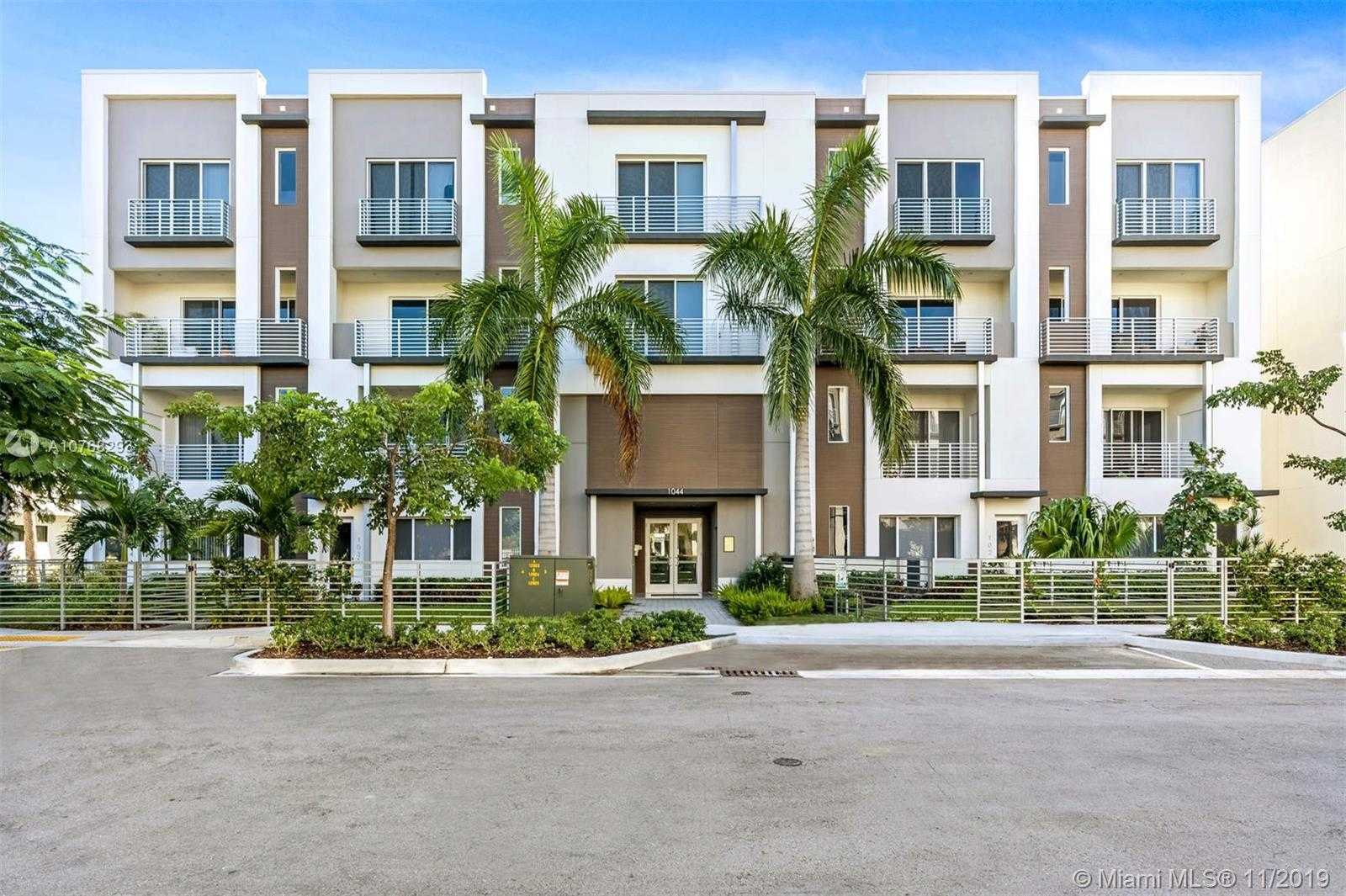 Small Image of 1044 NORTH EAST 18TH AVE #101, Fort Lauderdale Number 3