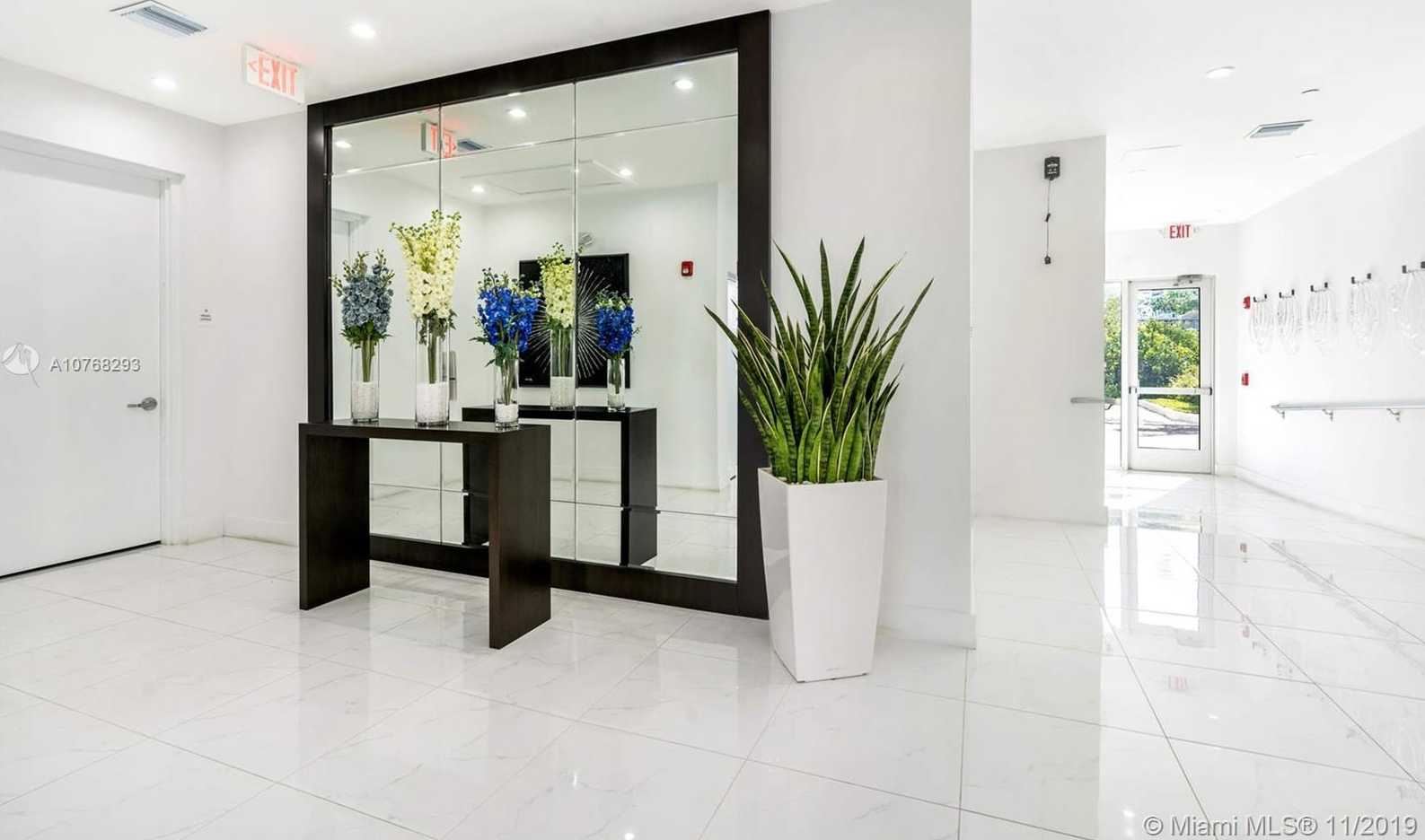 Small Image of 1044 NORTH EAST 18TH AVE #101, Fort Lauderdale Number 7