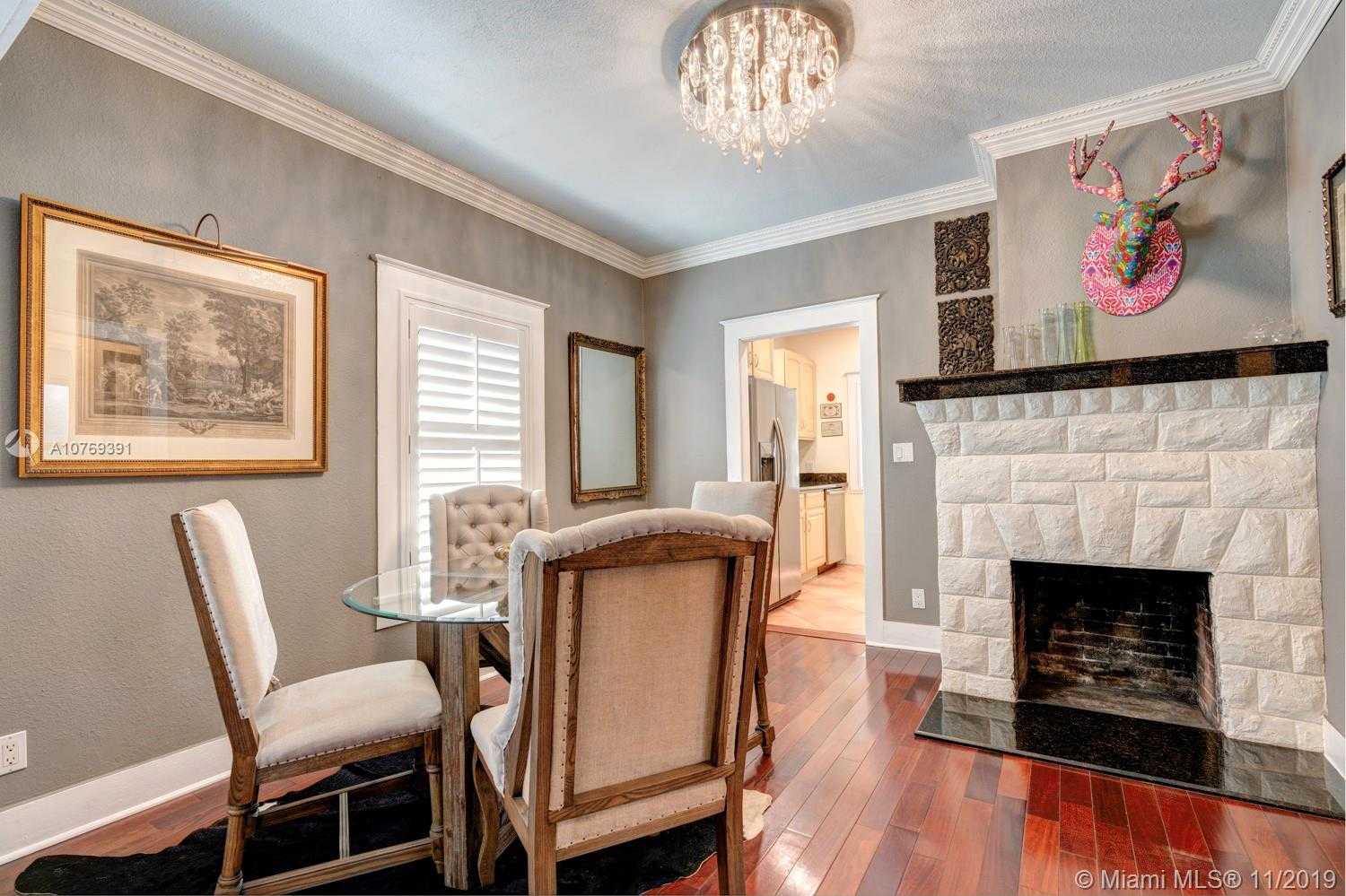 Small Image of 327 SOUTH WEST 12TH AVE, Fort Lauderdale Number 2