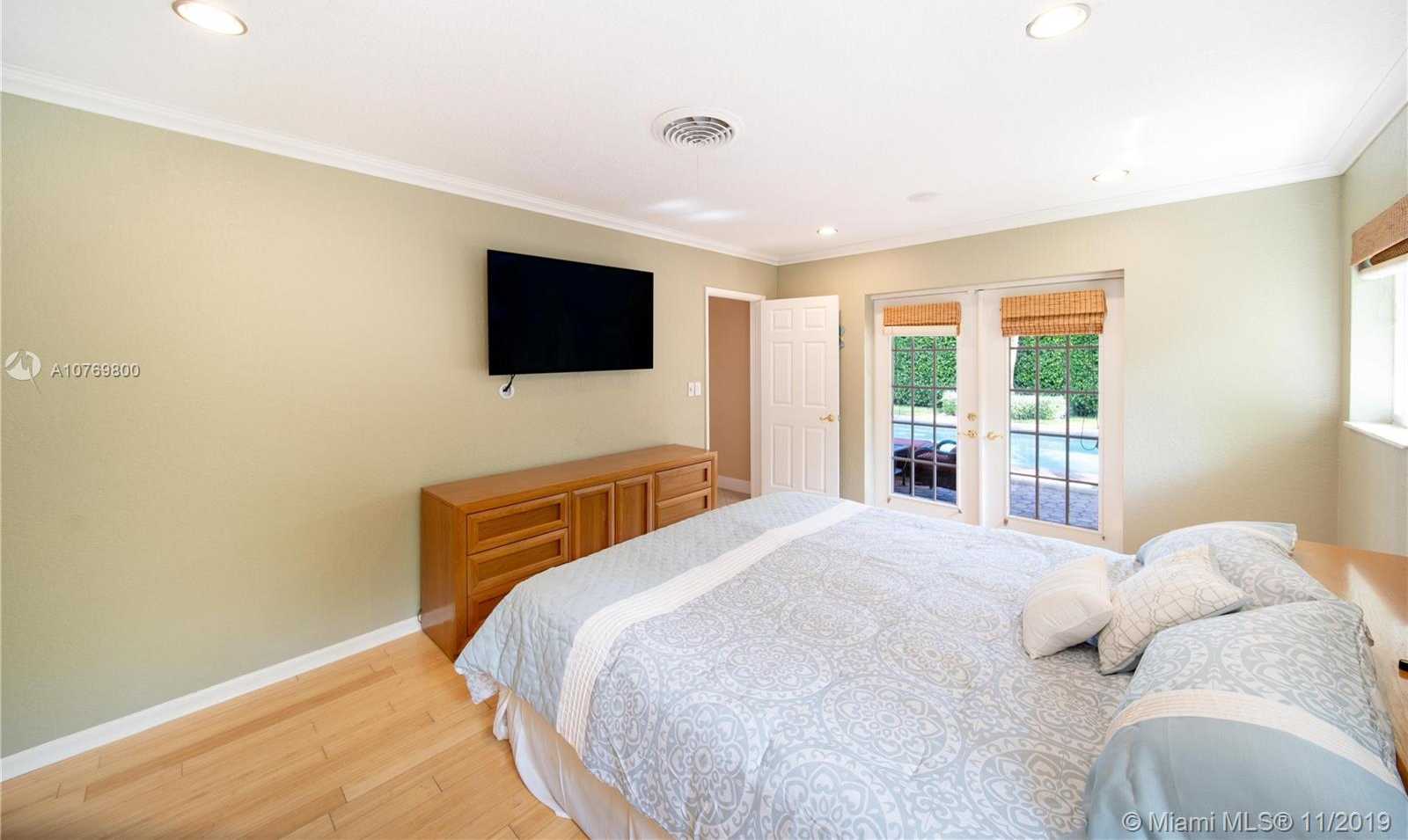 Small Image of 4450 NORTH EAST 30TH AVE, Lighthouse Point Number 18