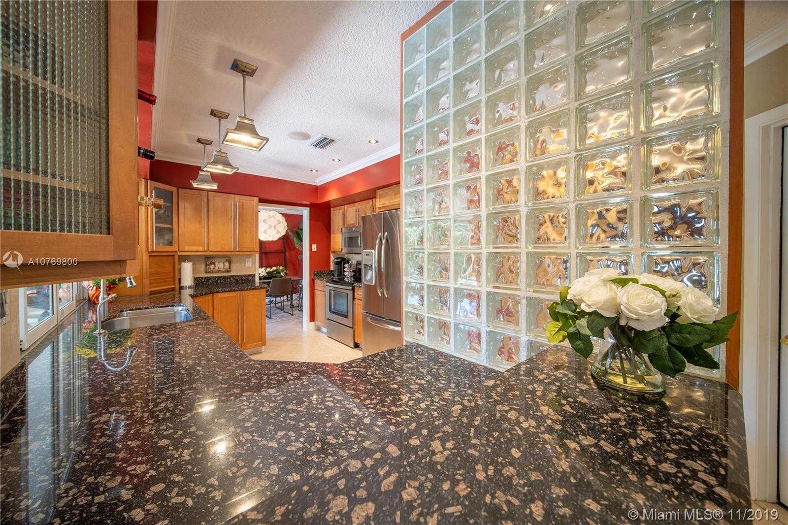 Small Image of 4450 NORTH EAST 30TH AVE, Lighthouse Point Number 23