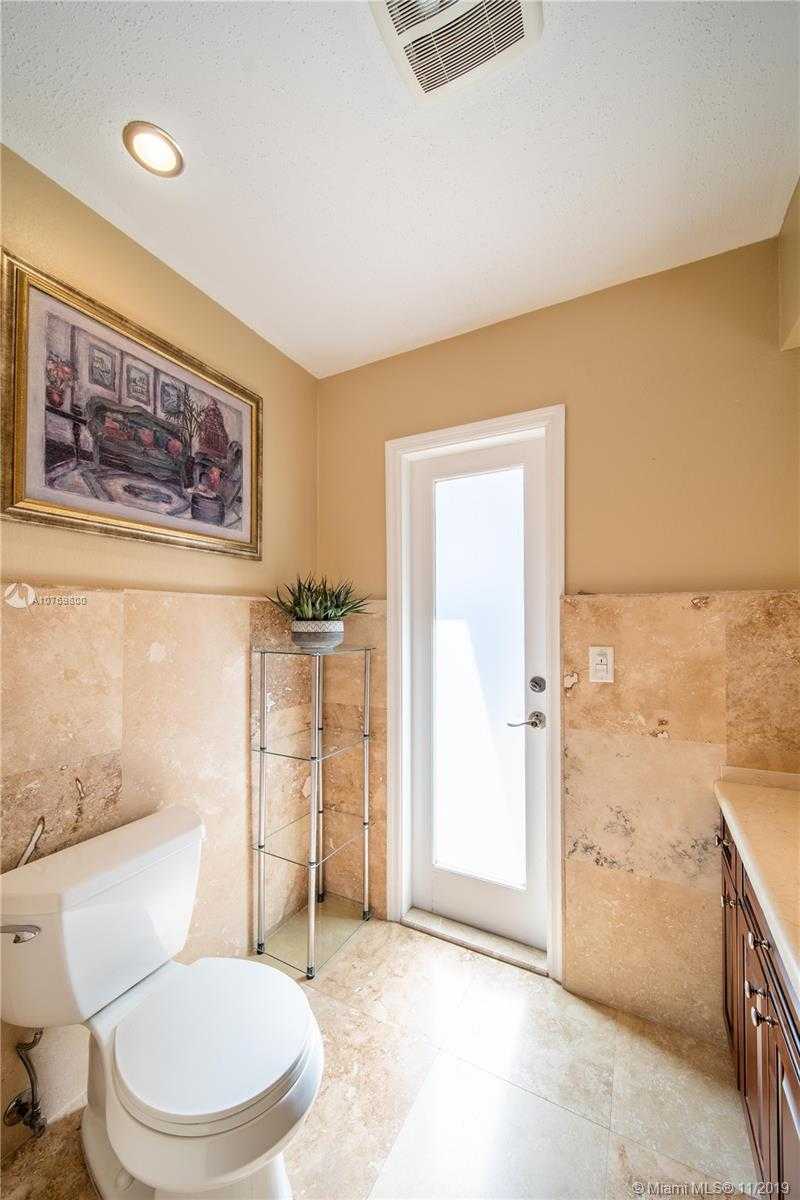 Small Image of 4450 NORTH EAST 30TH AVE, Lighthouse Point Number 29