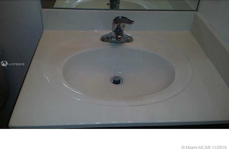 Small Object Image