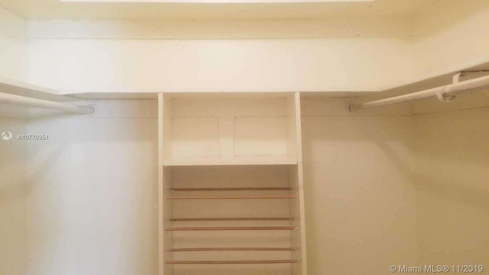 Small Image of 17620 ATLANTIC BLVD #508, Sunny Isles Beach Number 10