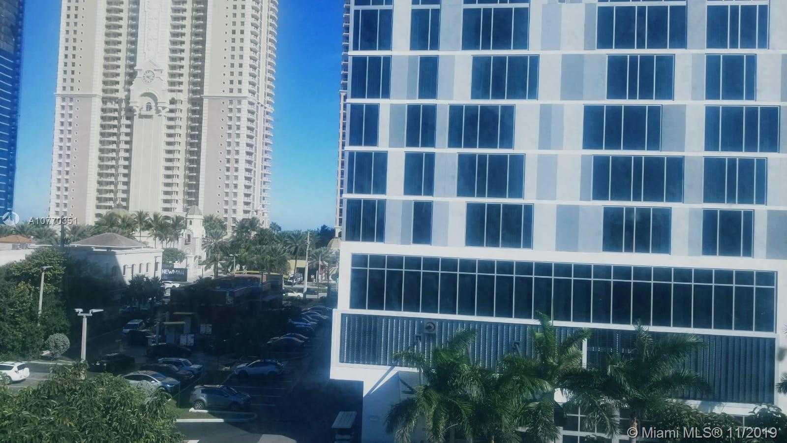 Small Image of 17620 ATLANTIC BLVD #508, Sunny Isles Beach Number 13