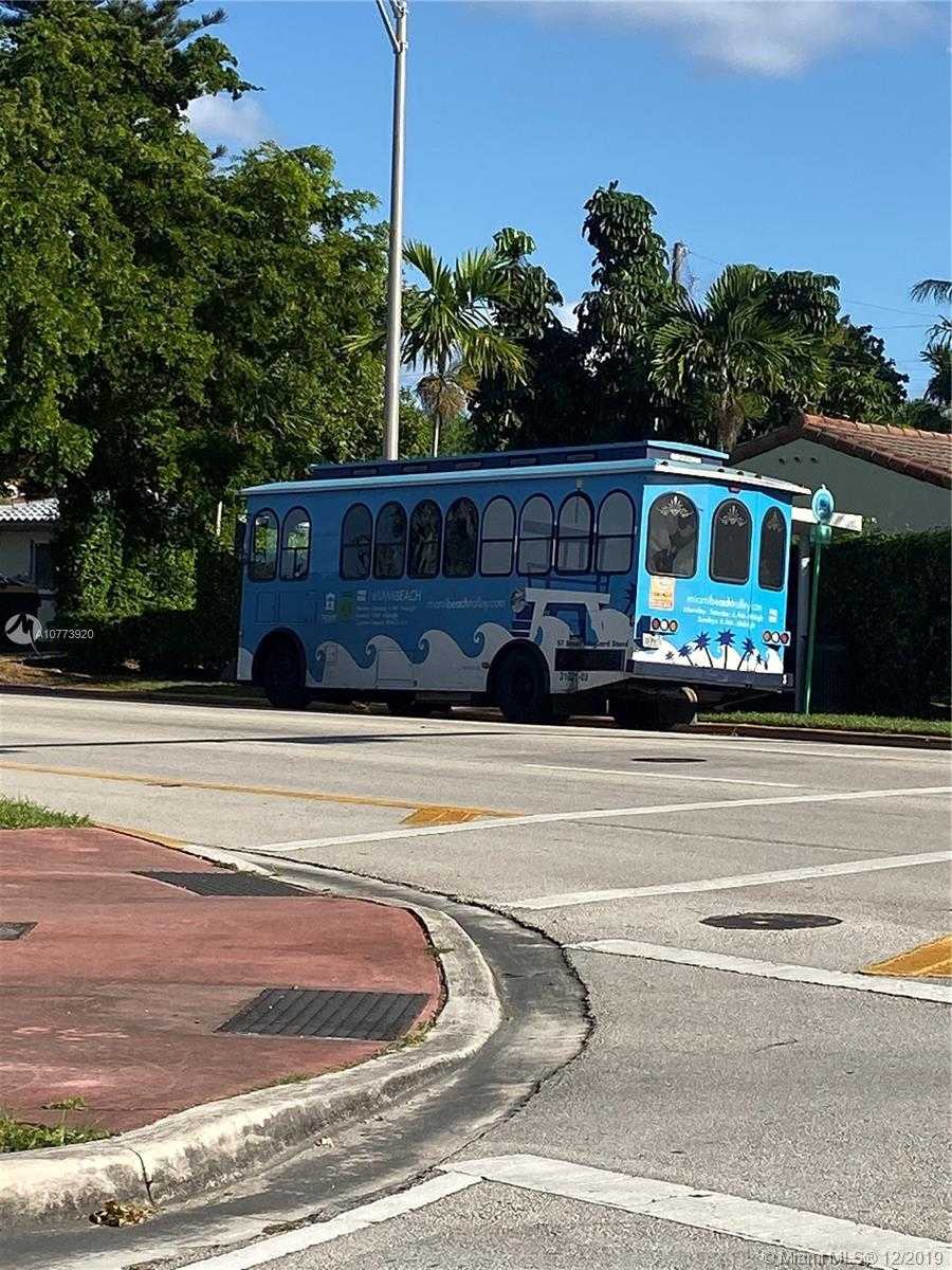 Small Image of 7027 TROUVILLE ESPLANADE, Miami Beach Number 21