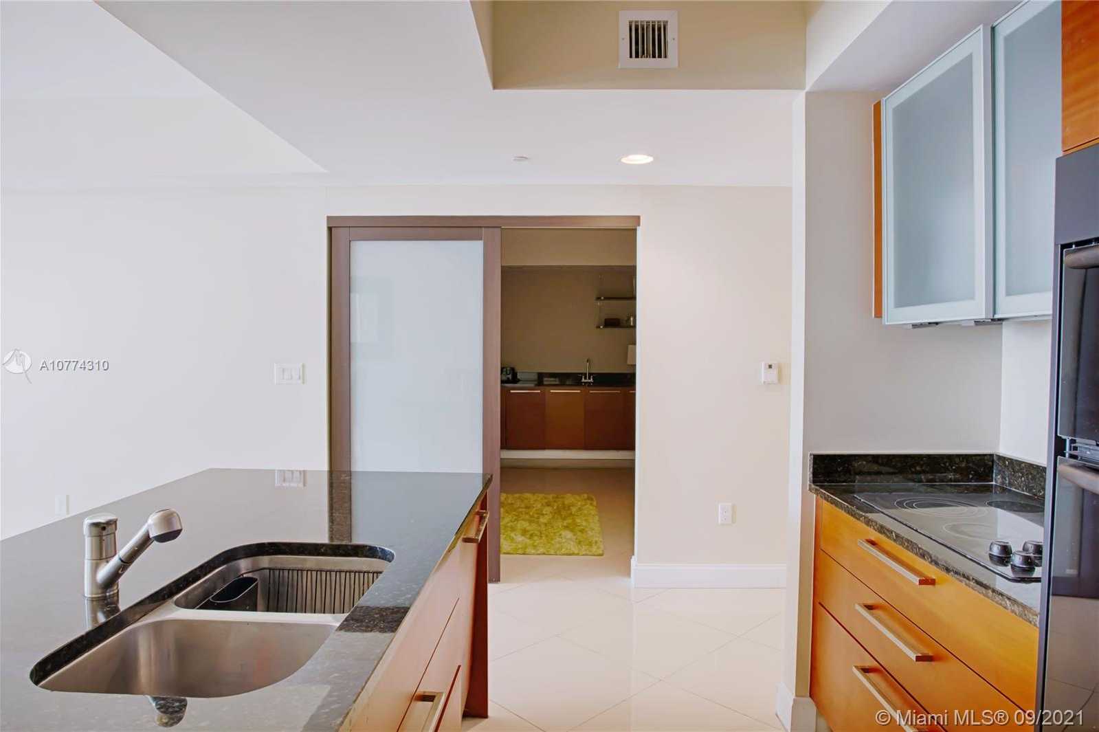 Small Image of 1830 SOUTH OCEAN DR #1903, Hallandale Beach Number 8