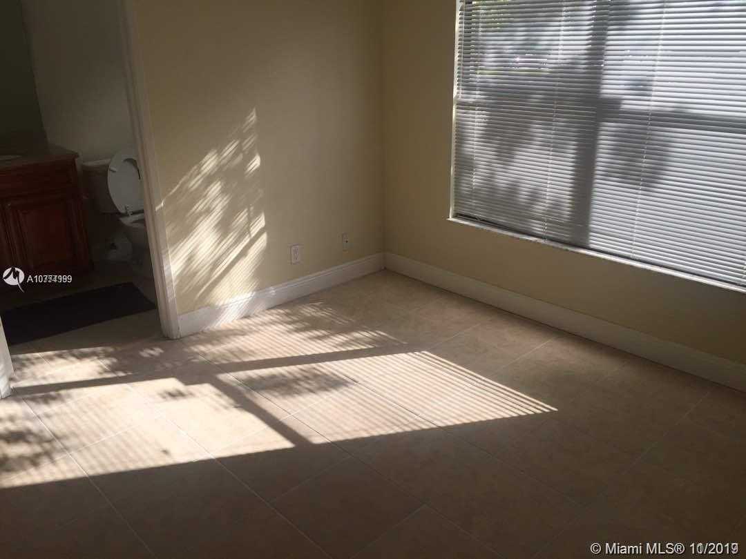 Small Image of 1641 BALFOUR POINT DR #A, West Palm Beach Number 2
