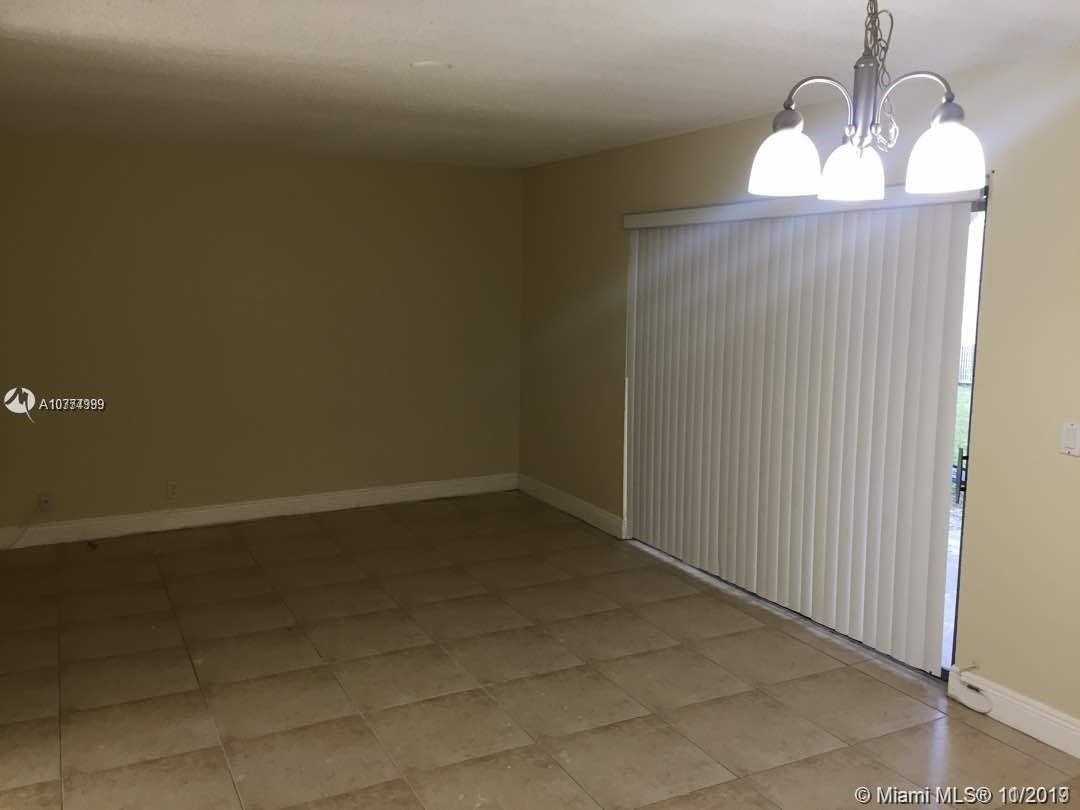 Small Image of 1641 BALFOUR POINT DR #A, West Palm Beach Number 3