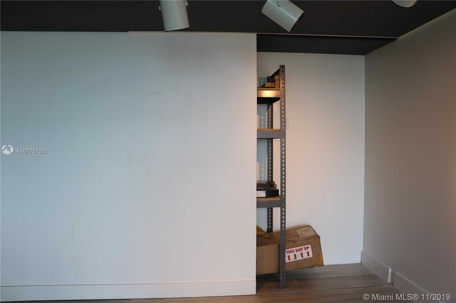 Small Object Image