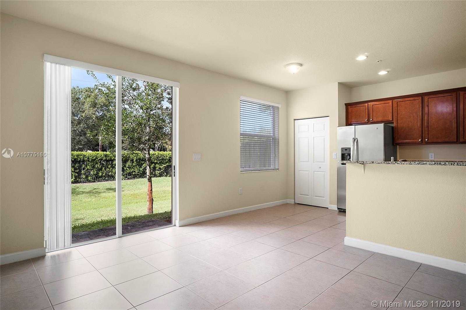 Small Image of 145 EMERALD CREEK TERRACE, Plantation Number 9