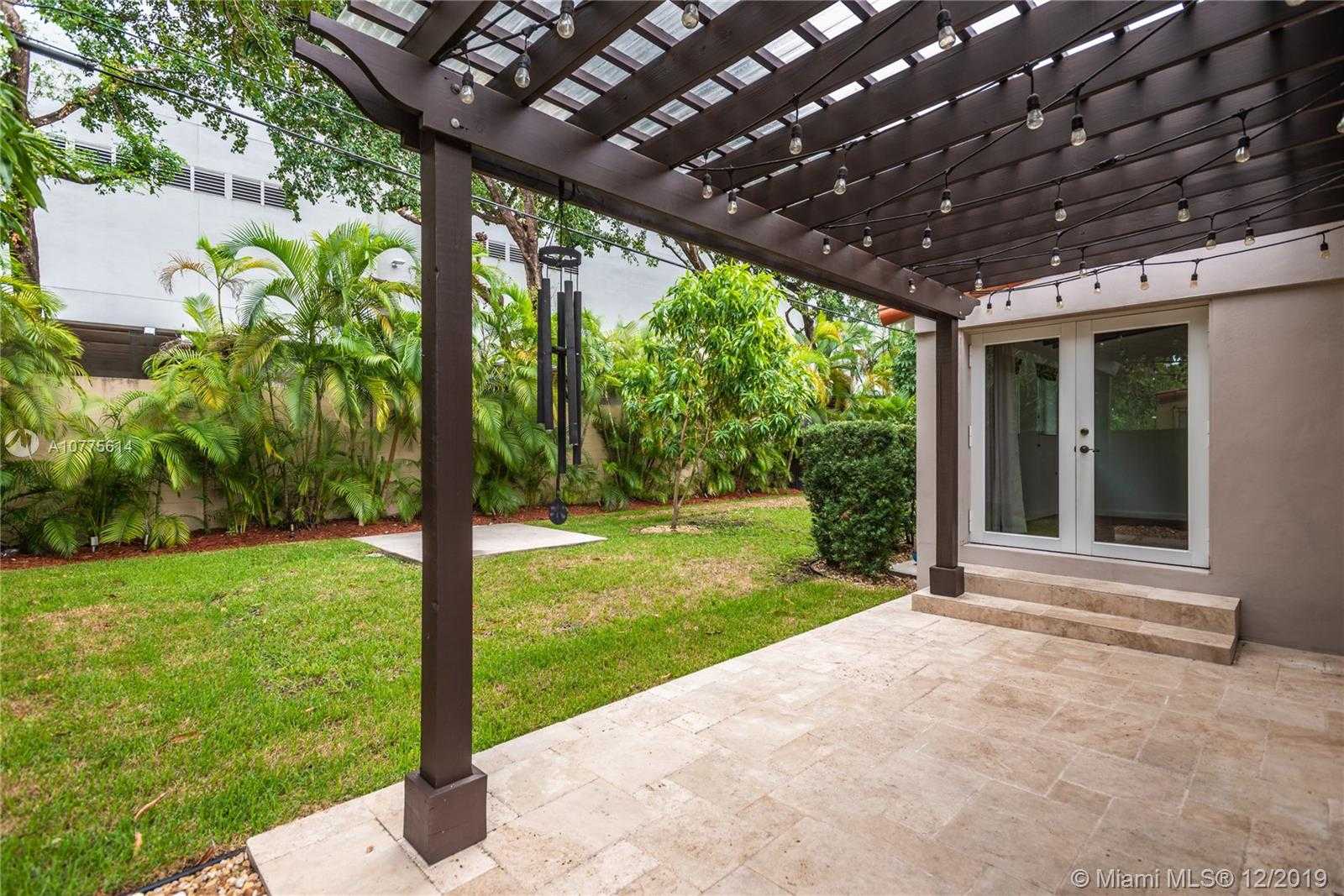 Small Image of 3350 SOUTH WEST 21 ST, Miami Number 18