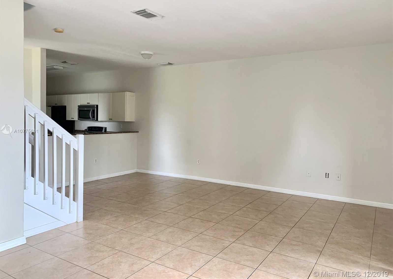 Small Image of 15286 SOUTH WEST 89TH TER #24, Miami Number 3
