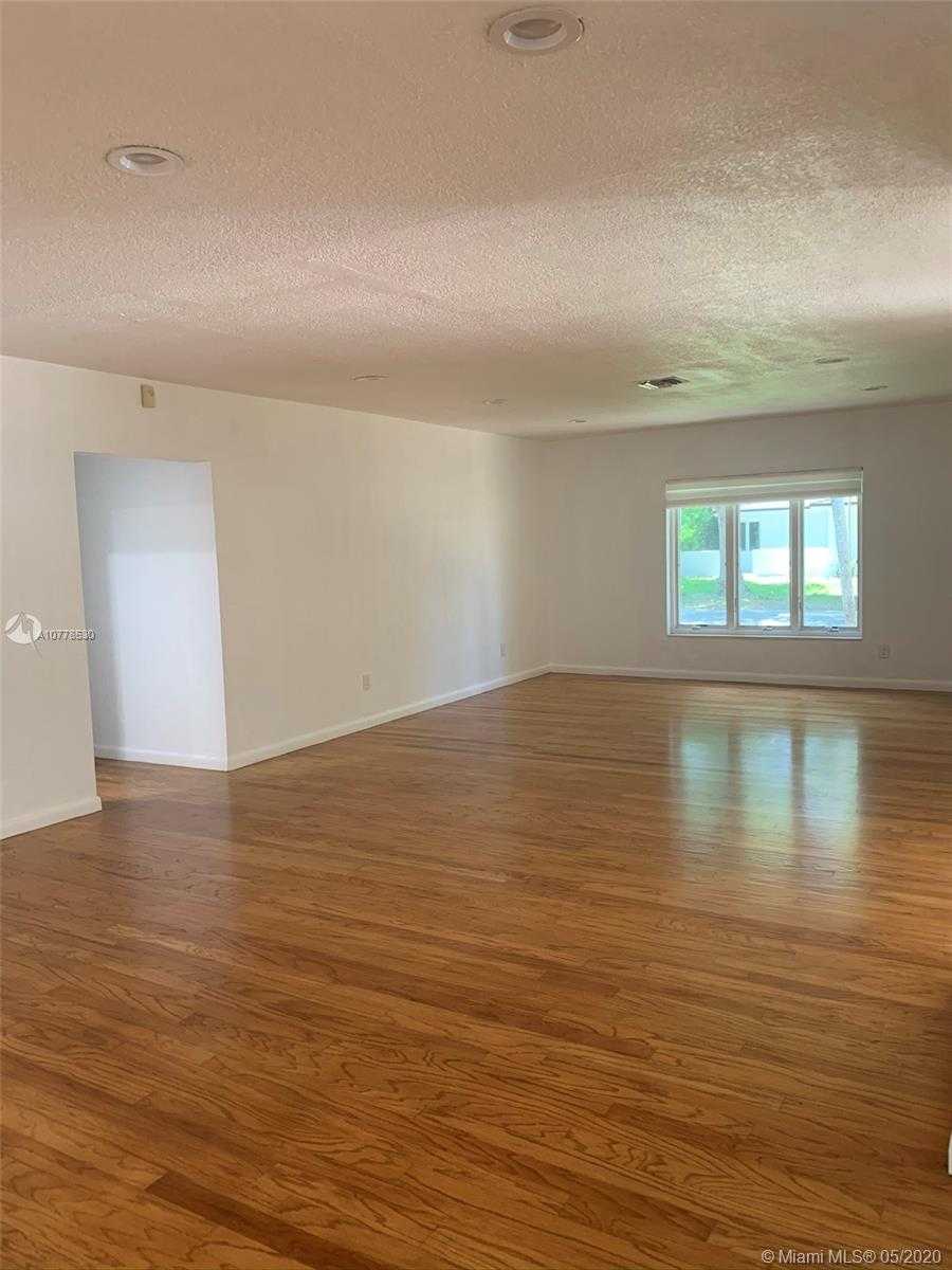 Small Image of 531 TIBIDABO, Coral Gables Number 37