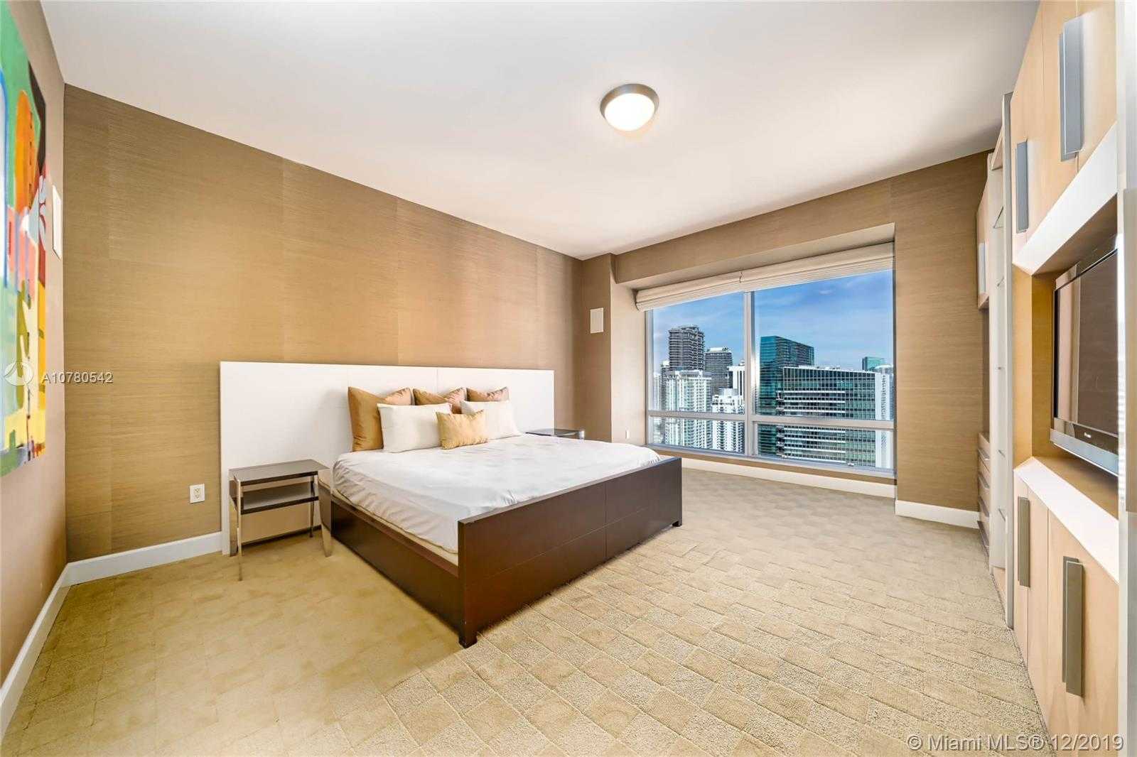 Small Image of 1425 BRICKELL AVE #43E, Miami Number 17