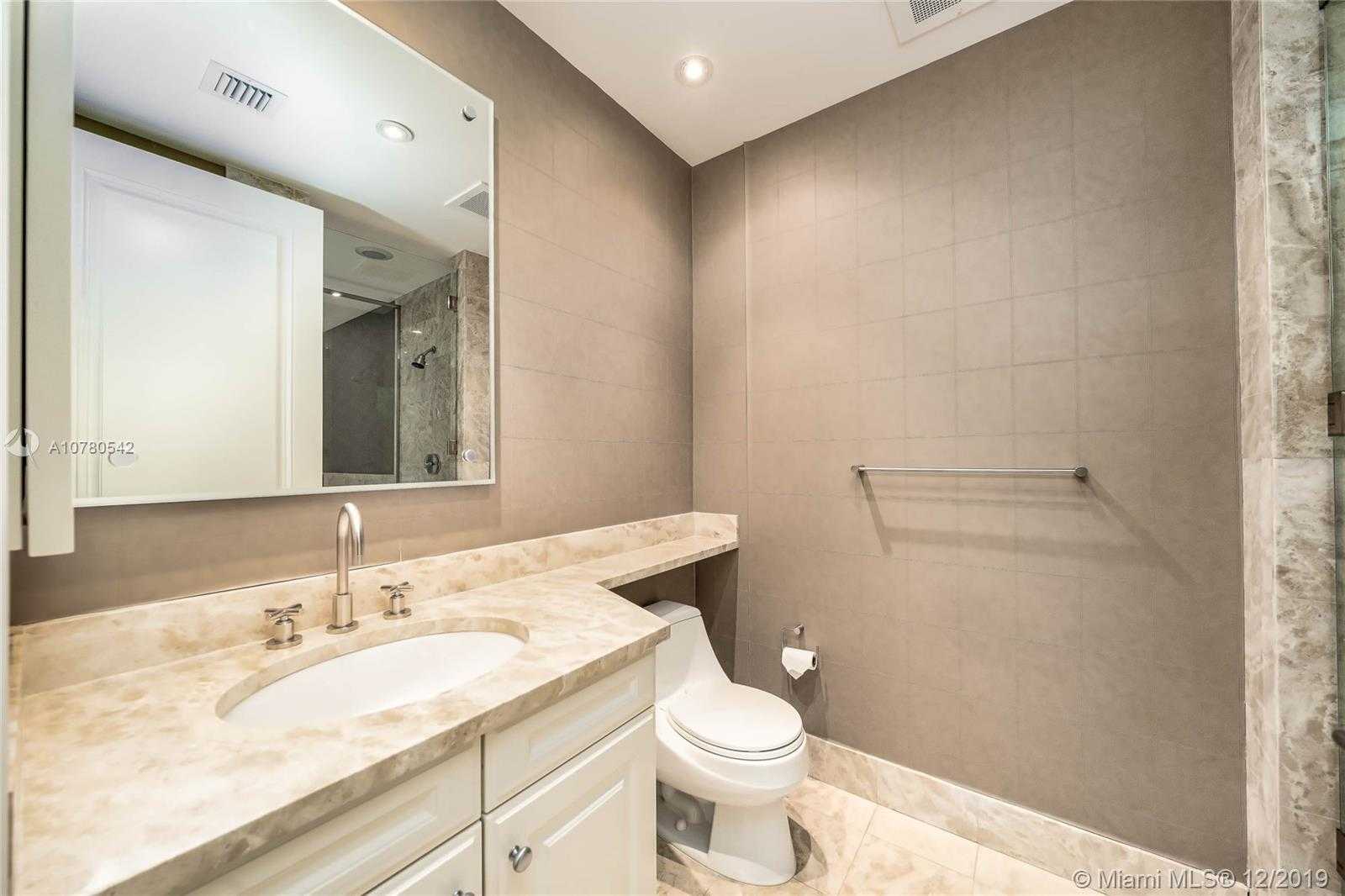 Small Image of 1425 BRICKELL AVE #43E, Miami Number 5