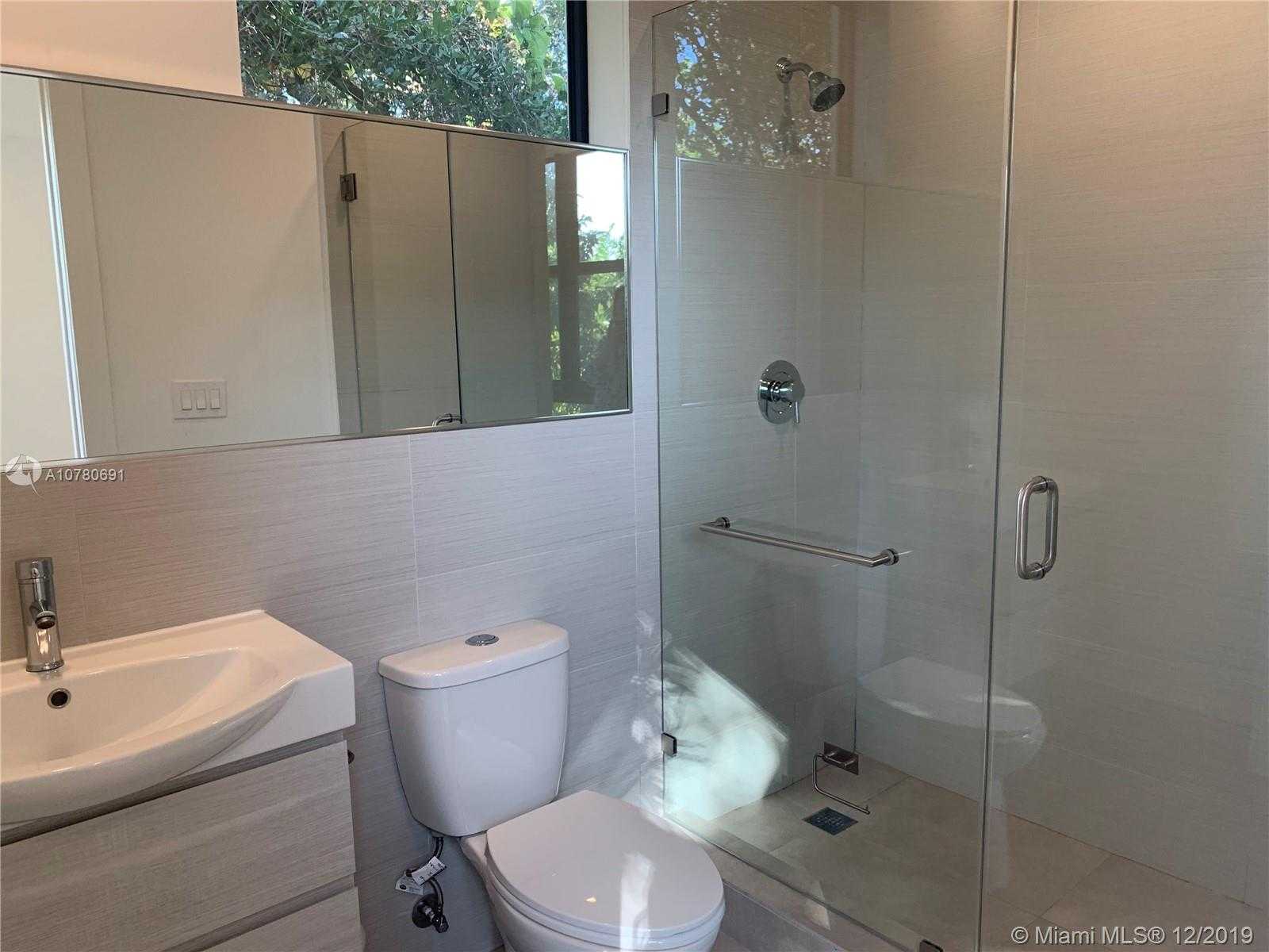 Small Image of 2740 SOUTH WEST 29TH AVE #2740, Miami Number 14