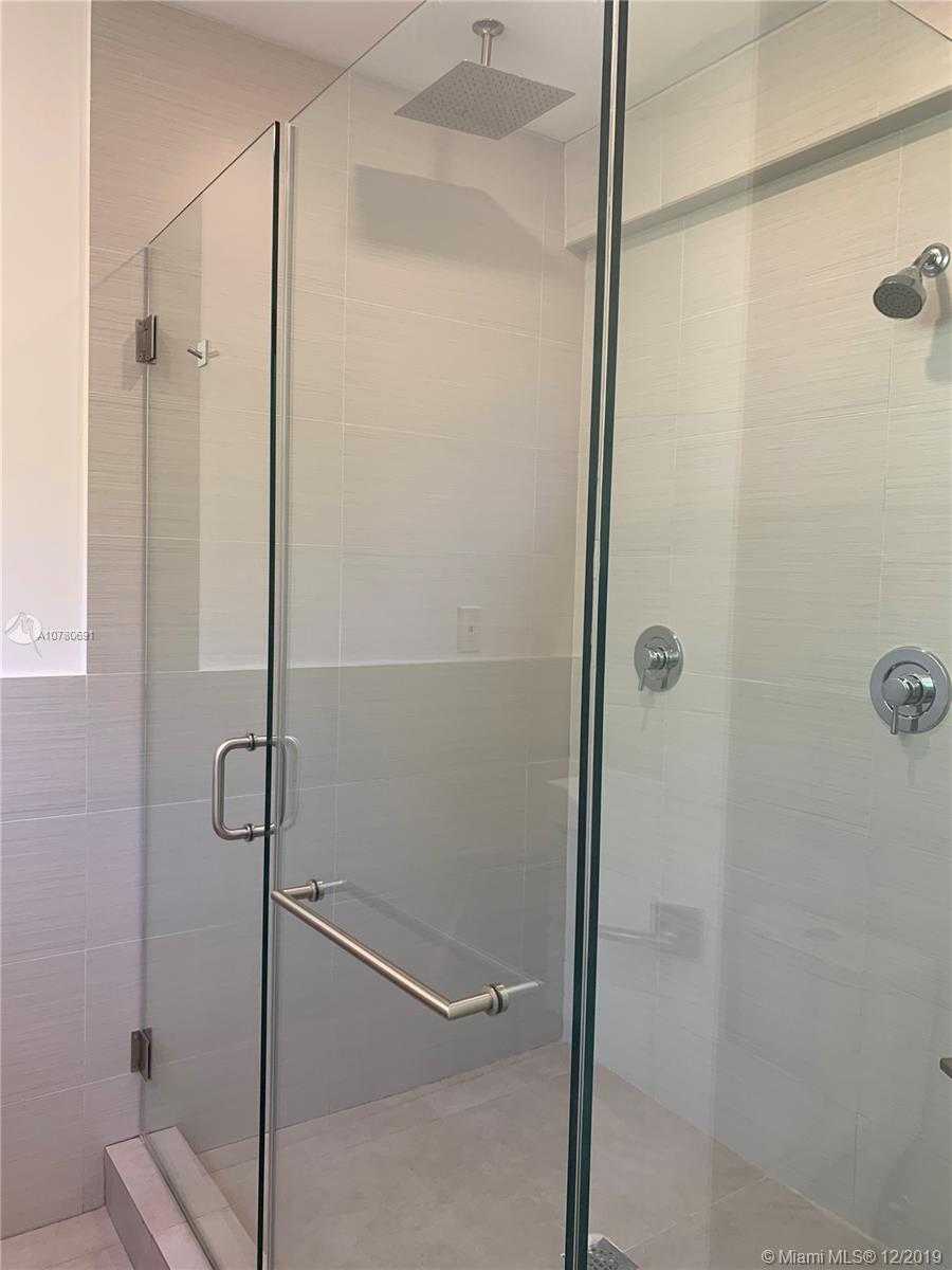 Small Image of 2740 SOUTH WEST 29TH AVE #2740, Miami Number 16
