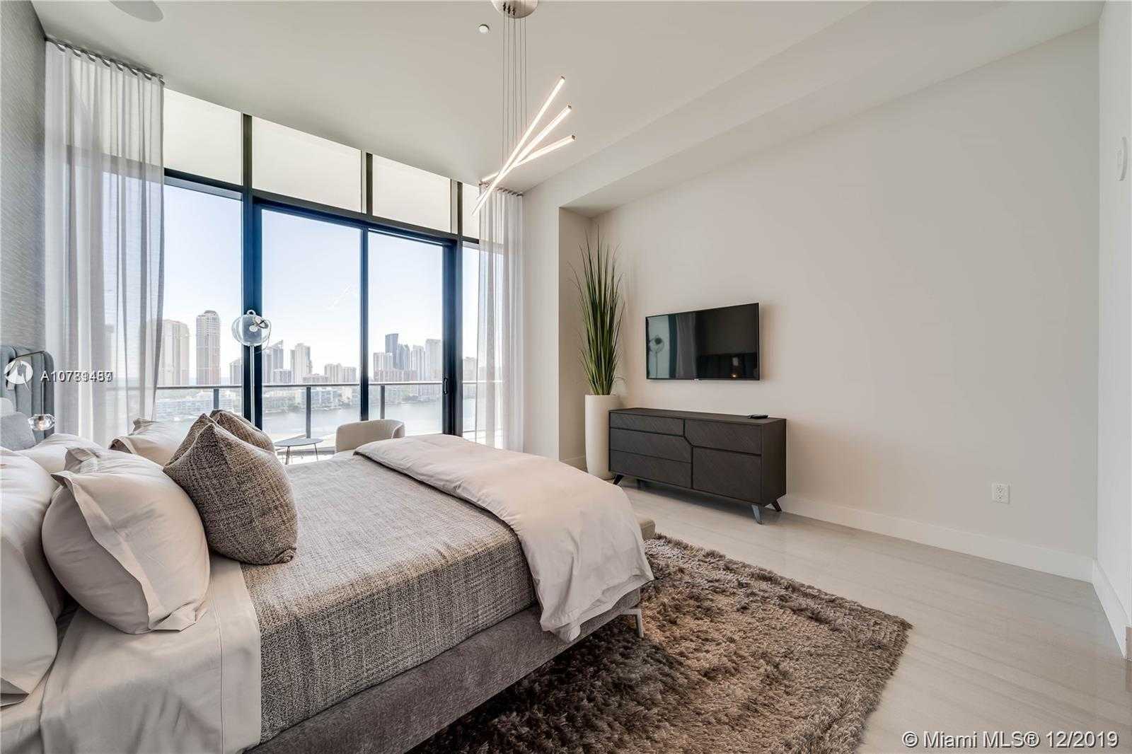 Small Image of 5000 ISLAND ESTATES DR #1504, Aventura Number 16