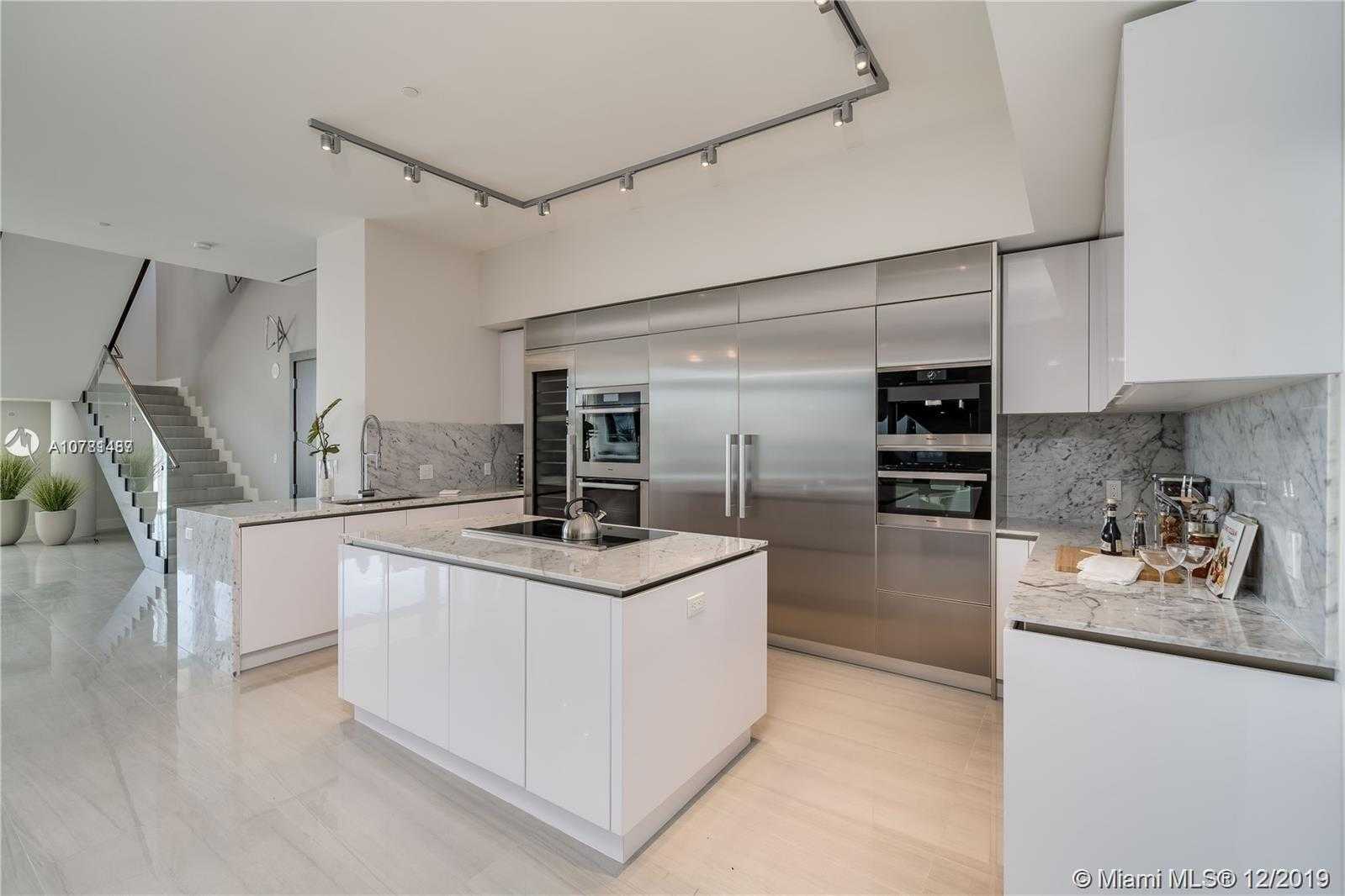 Small Image of 5000 ISLAND ESTATES DR #1504, Aventura Number 4