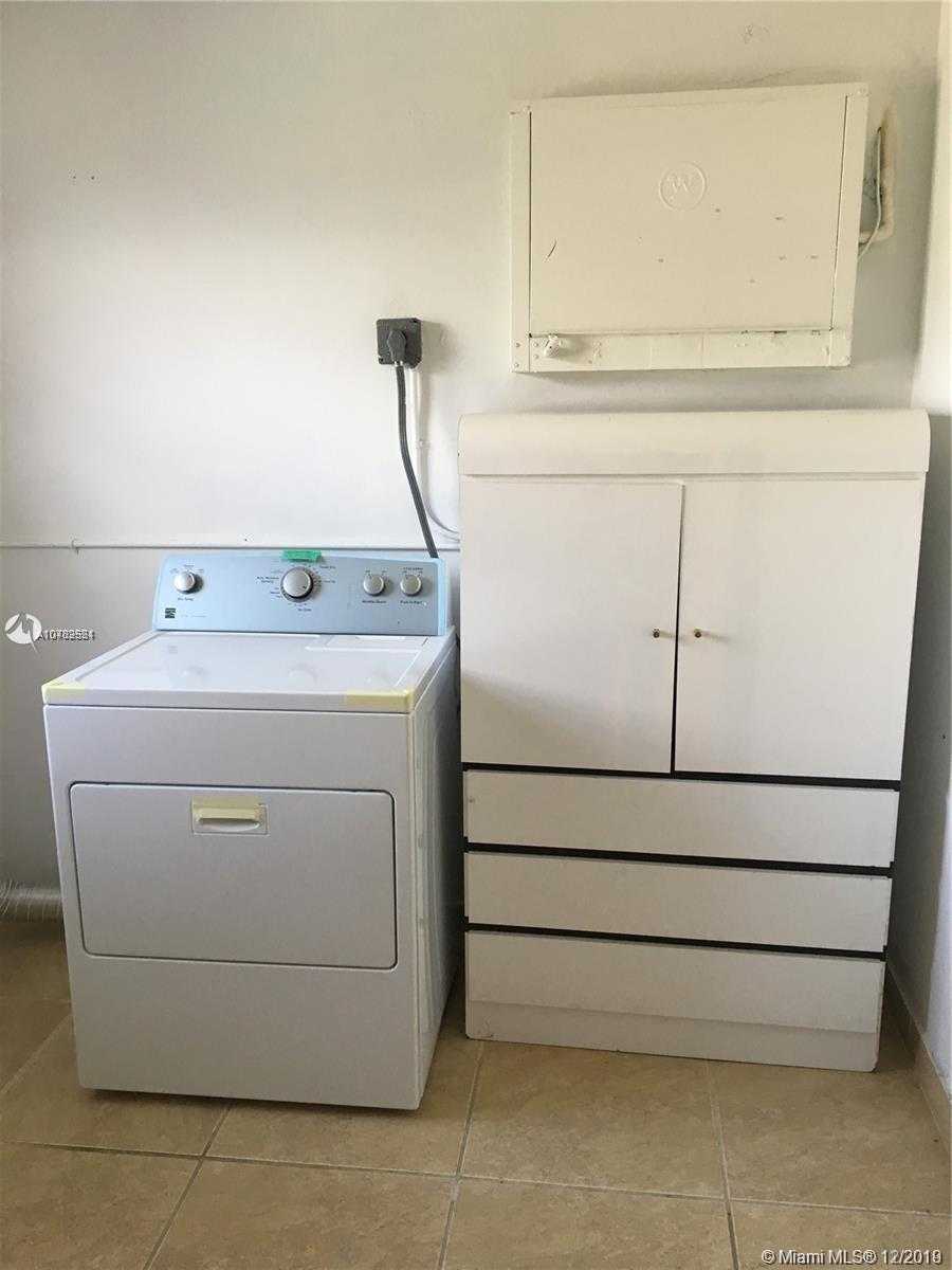 Small Object Image