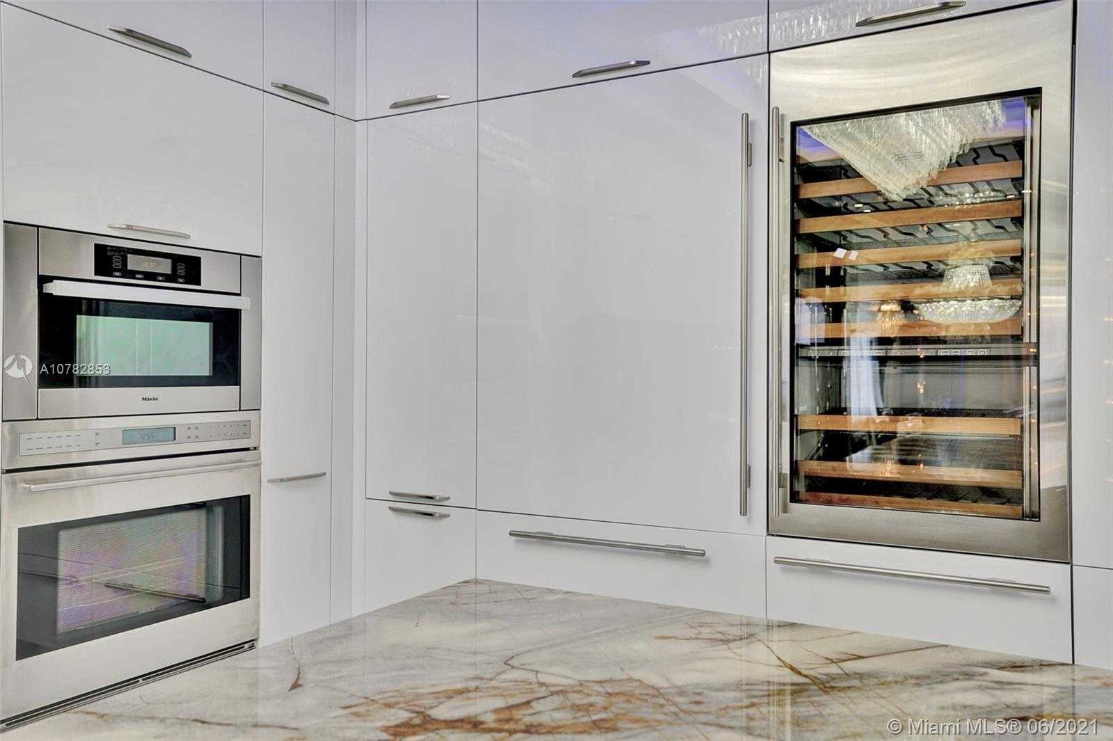 Small Image of 9705 COLLINS AVE #2004-2005, Bal Harbour Number 26