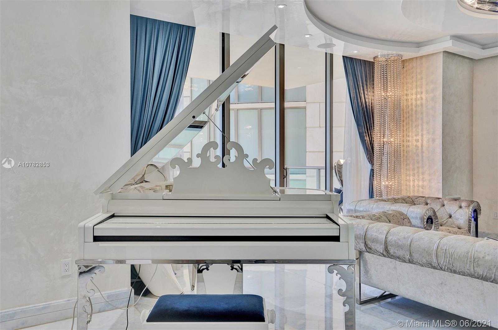 Small Image of 9705 COLLINS AVE #2004-2005, Bal Harbour Number 50