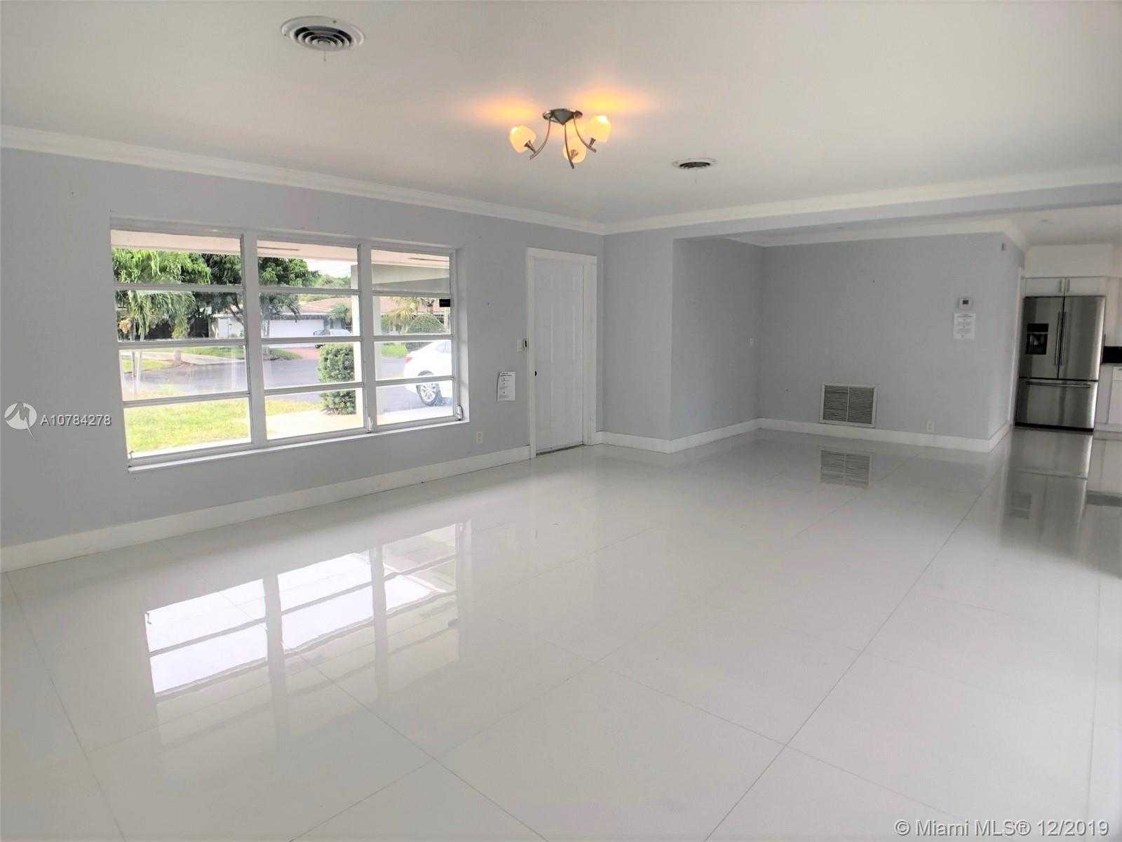 Small Image of 3340 NORTH EAST 17TH WAY, Oakland Park Number 6