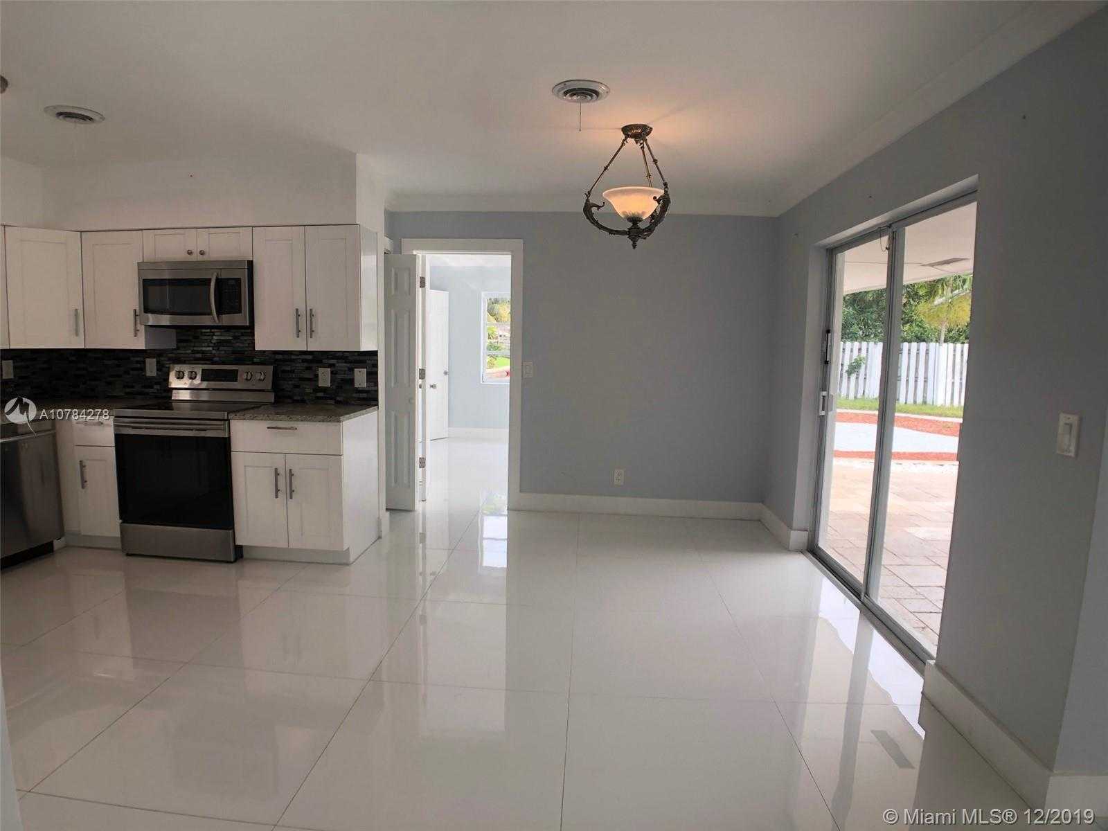Small Image of 3340 NORTH EAST 17TH WAY, Oakland Park Number 9