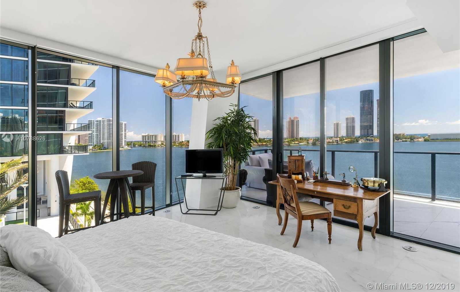Small Image of 5000 ISLAND ESTATES DR #508, Aventura Number 12
