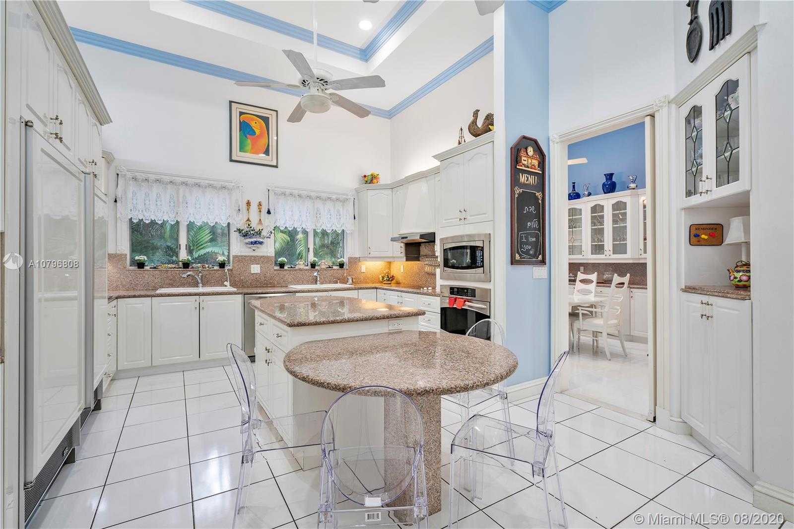 Small Image of 166 BAL BAY DR, Bal Harbour Number 18