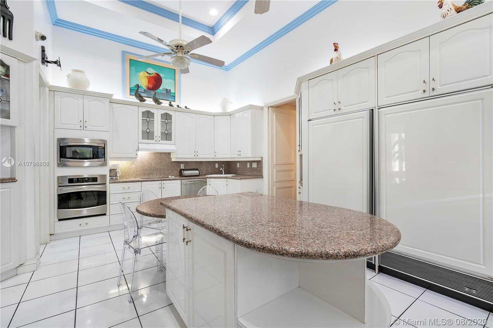 Small Image of 166 BAL BAY DR, Bal Harbour Number 20