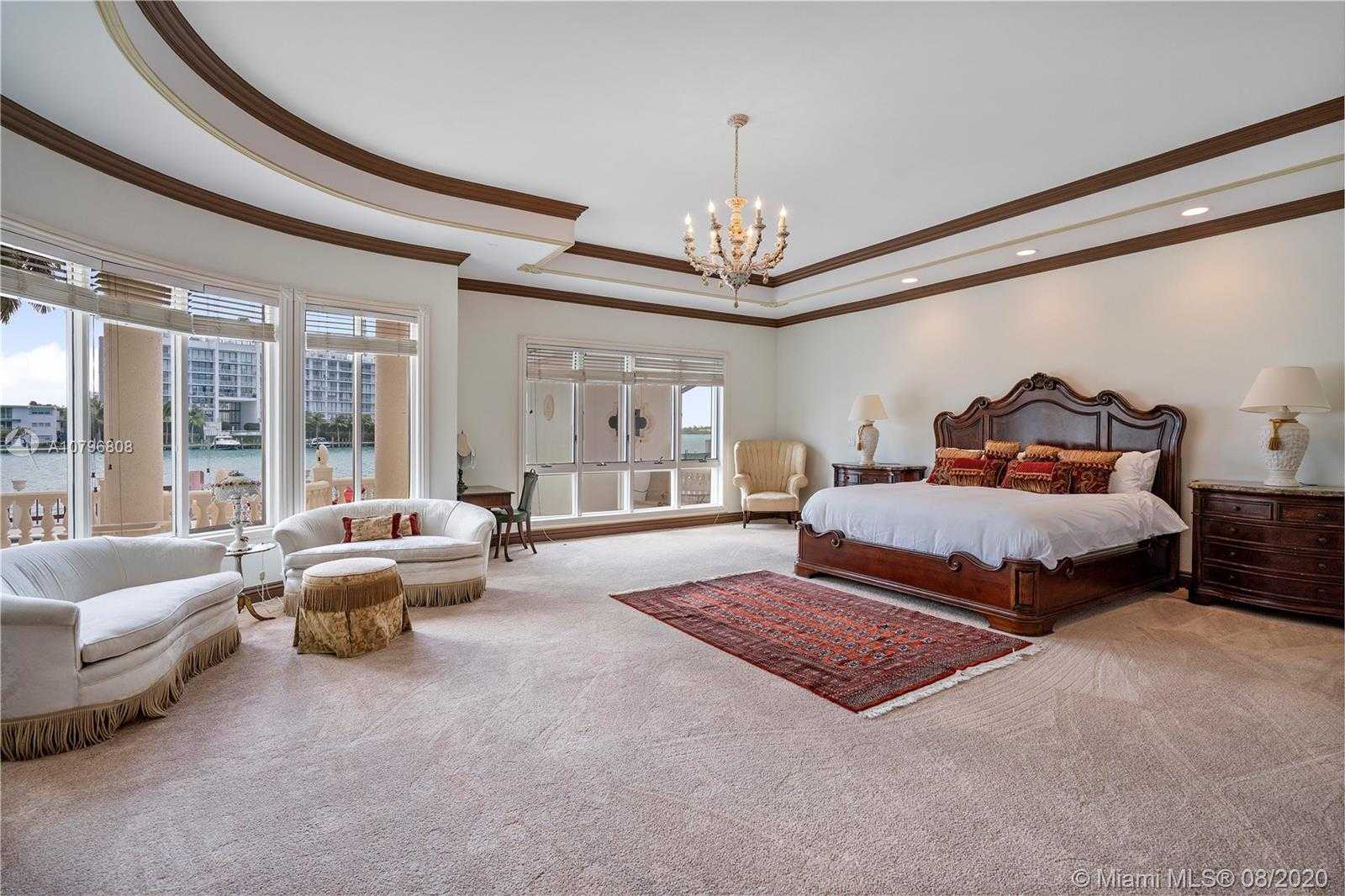 Small Image of 166 BAL BAY DR, Bal Harbour Number 24