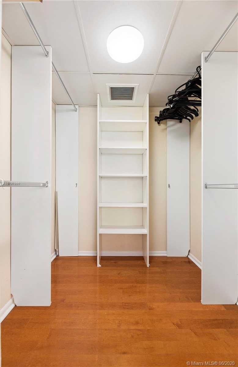 Small Image of 200 OCEAN LANE DR #1007, Key Biscayne Number 18