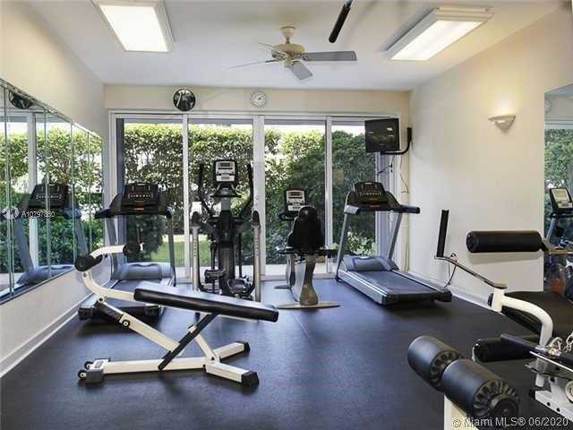 Small Image of 200 OCEAN LANE DR #1007, Key Biscayne Number 23