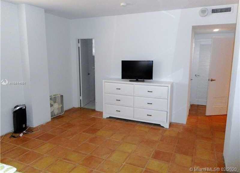 Small Image of 10185 COLLINS AVE #1105, Bal Harbour Number 14