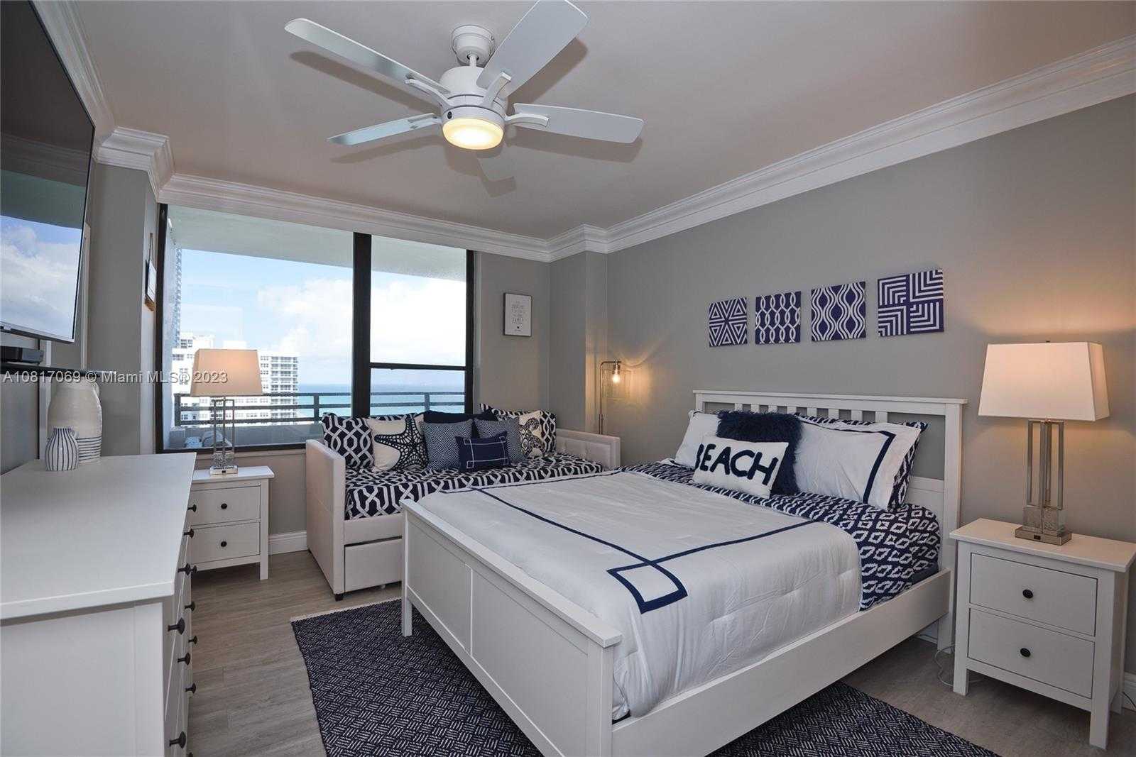 Small Image of 3505 SOUTH OCEAN DR #PH-12, Hollywood Number 9