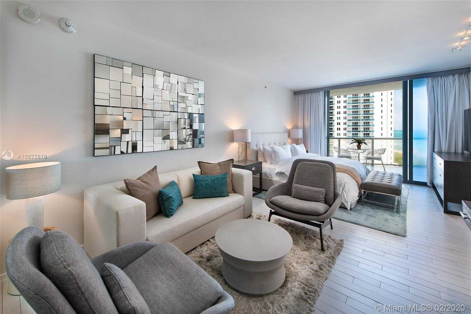 Small Image of 2201 COLLINS AV #915/913, Miami Beach Number 8
