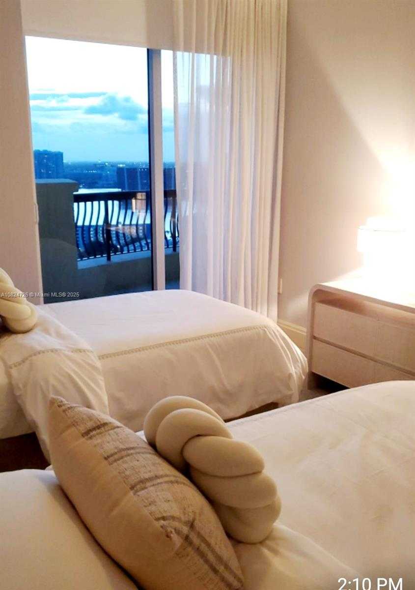 Small Image of 17875 COLLINS AVE #2602, Sunny Isles Beach Number 28