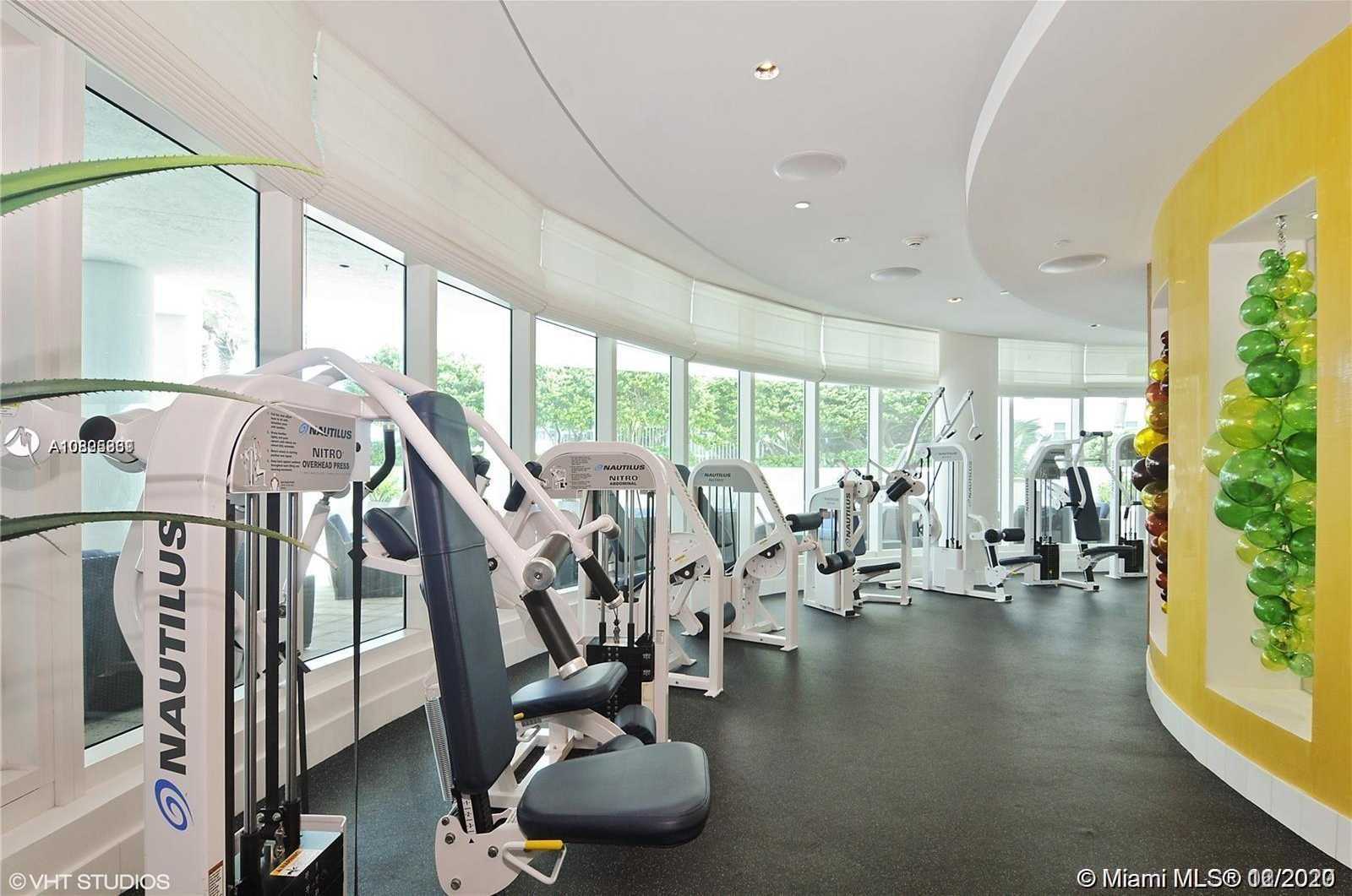 Small Image of 3801 COLLINS AVE #602, Miami Beach Number 9