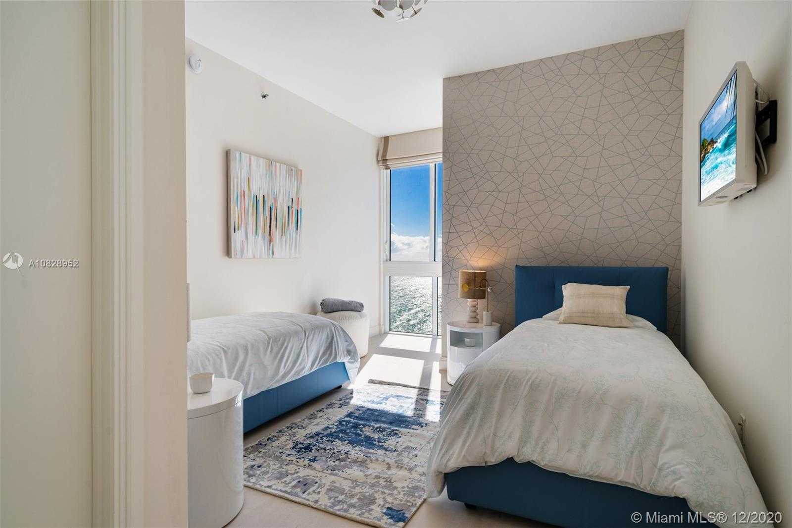 Small Image of 15901 COLLINS AVE #1601, Sunny Isles Beach Number 12