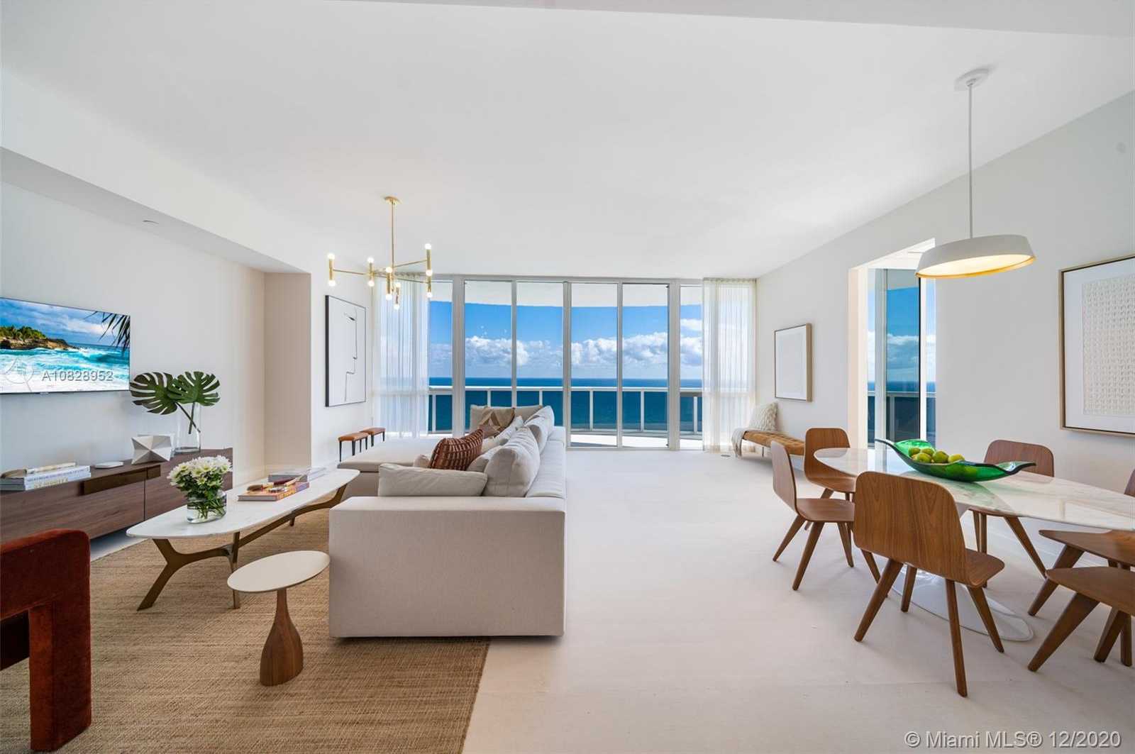 Small Image of 15901 COLLINS AVE #1601, Sunny Isles Beach Number 3