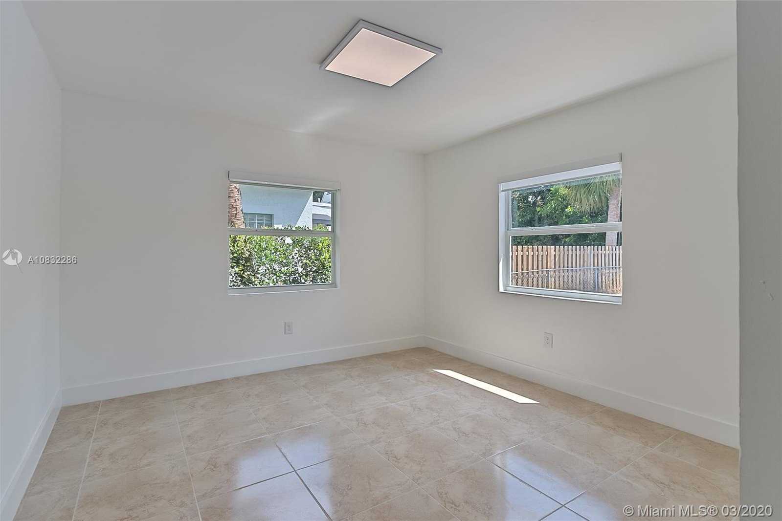 Small Image of 1322 SOUTH EAST 1ST AVE, Fort Lauderdale Number 18